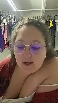 Chloee_Peach webcam