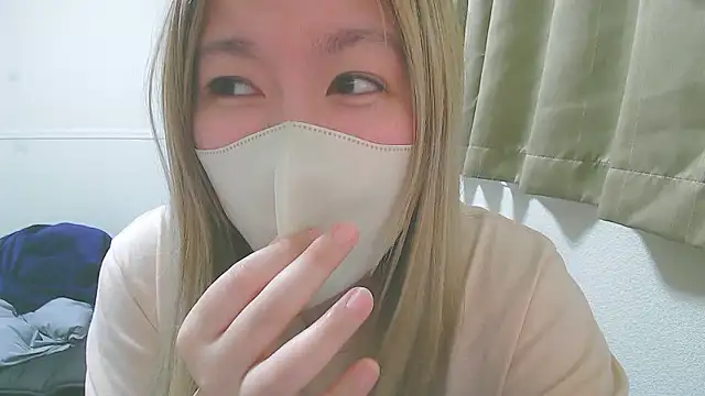 Remi_official webcam