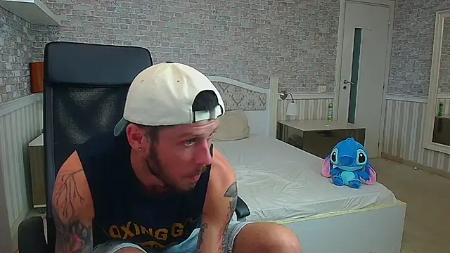 JonahShaw webcam