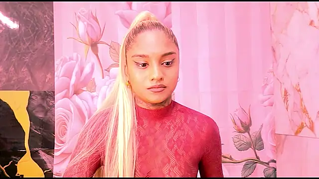 indian_barbie webcam