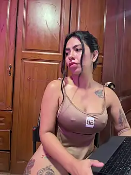 Noa_rousse01 webcam