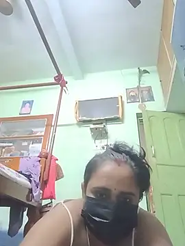 mannasayantani0 webcam