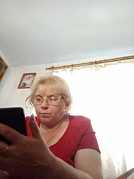 Elena_Beautiful784 webcam