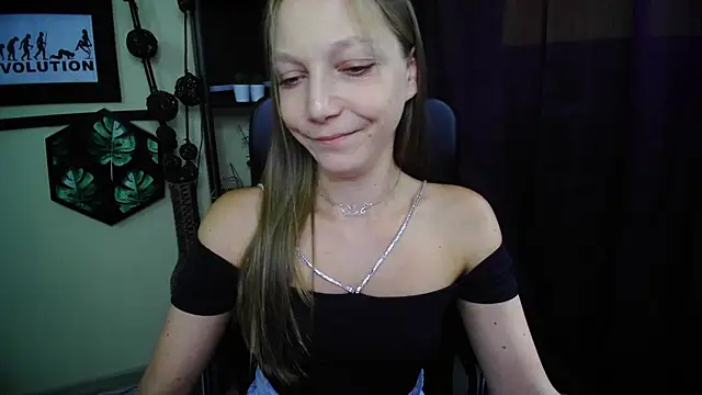 EmillyPlay webcam