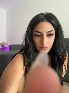 Mia_spicyy webcam