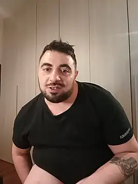 bear_skinny webcam