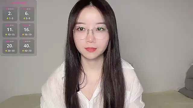 77-Vicky webcam