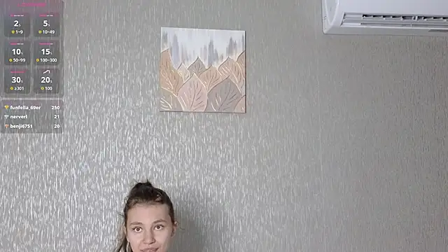 Little__Lunaa webcam