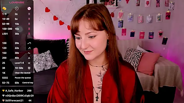 velvet_cherry_ webcam