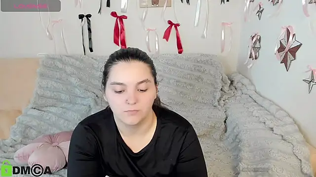 MonikaMooon live cam on StripChat