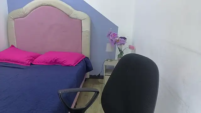 ZoeAcosta live sex cam