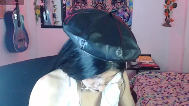 bastethott live cam on StripChat