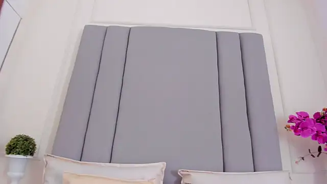 CannelaSmith webcam