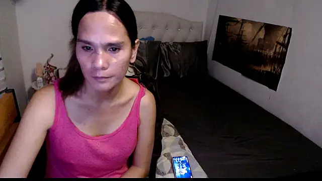 NinaDOM4CUM webcam