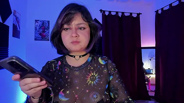LylaVixxen webcam