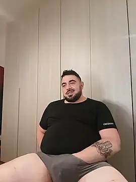 bear_skinny webcam