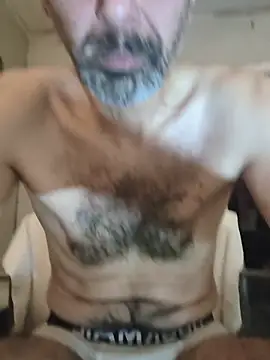 GooberGreene13 live cam on StripChat