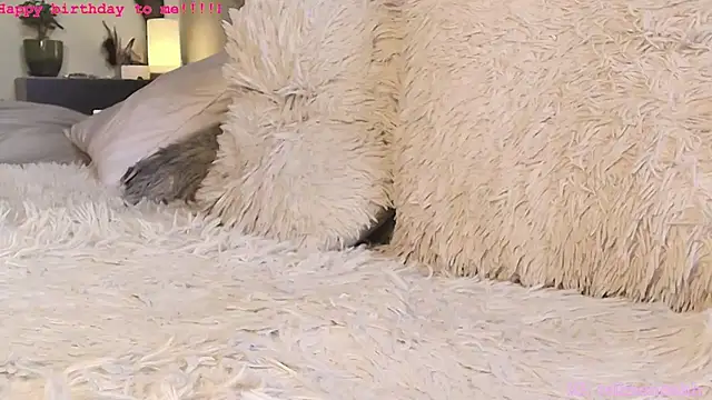 Hairyparadise webcam