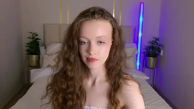 SallyPinkman live cam on StripChat