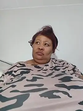 nancy111 live cam on StripChat