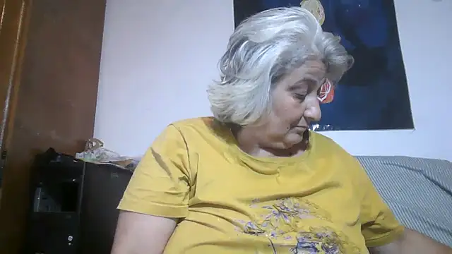 ExquisiteMature webcam