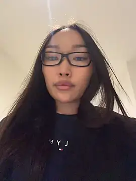 trytomakememoam webcam