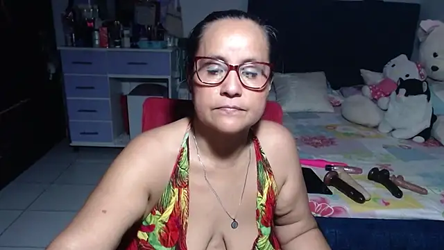 pervert_mommy_ live cam on StripChat