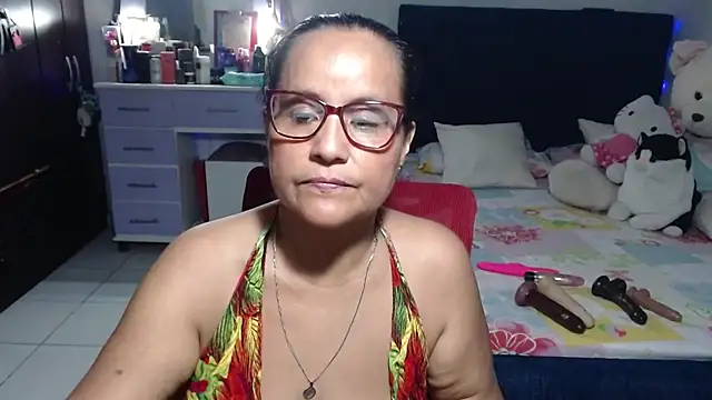 pervert_mommy_ live cam on StripChat