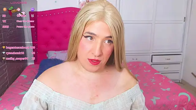 roxxy_pink_ live cam on StripChat