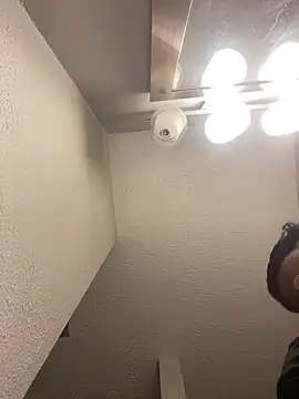 hotkevin11 live cam on StripChat