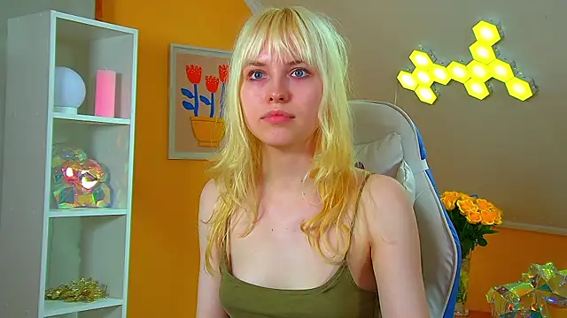 HannahHollis live cam on StripChat