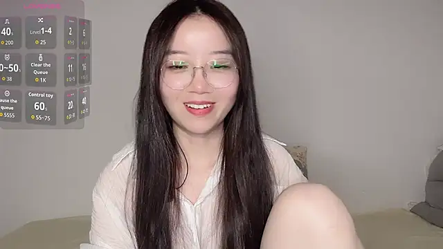 77-Vicky webcam