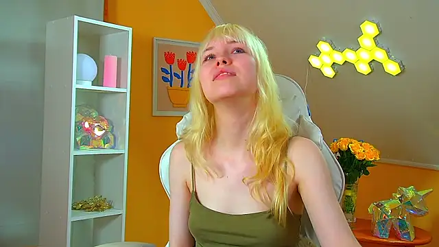 HannahHollis live cam on StripChat