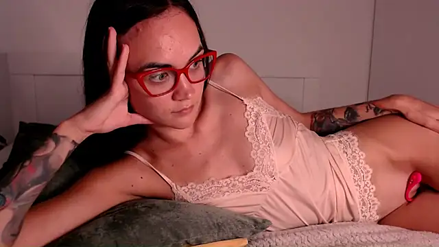 EvelynGG webcam