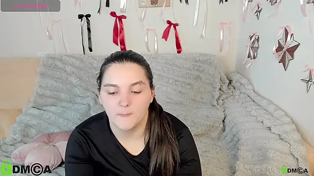 MonikaMooon webcam