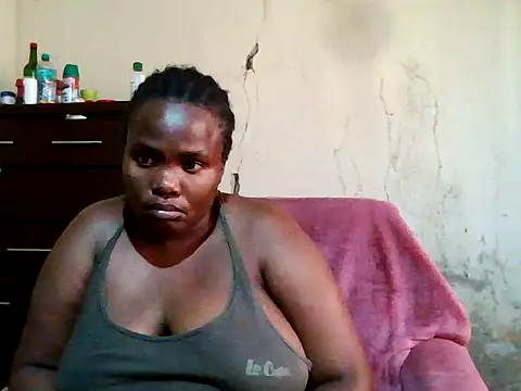 sexybigboobz webcam