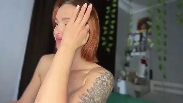 LittleFox___ webcam