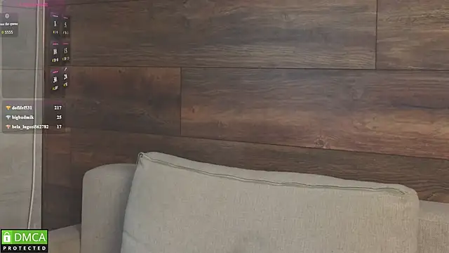 EmilieLong webcam