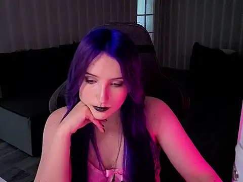 violet-siren-x live cam on StripChat