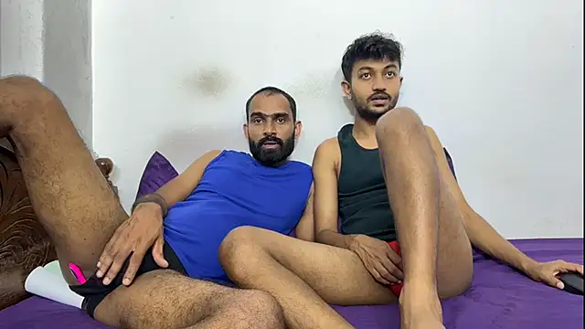 DesiDaddyandSon webcam