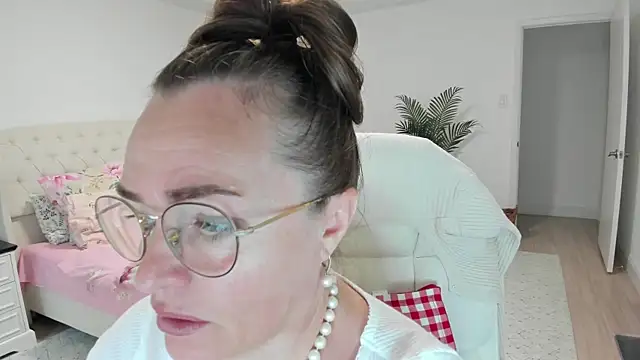 Vika73 webcam