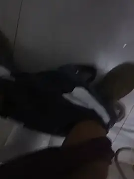 healthyguy175 webcam