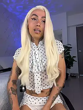 miss_tatiana_ live cam on StripChat