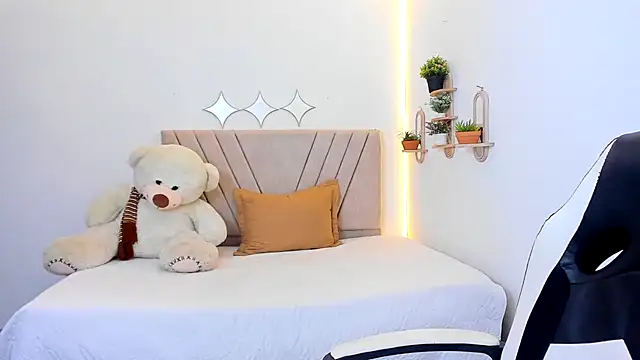 zara_cute webcam