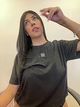 Alanna_atm_ webcam
