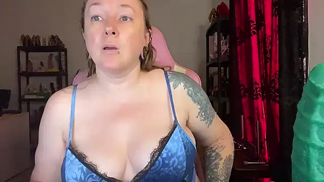 kisicaxx webcam