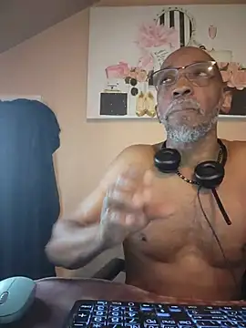 Lonelynudist59 webcam