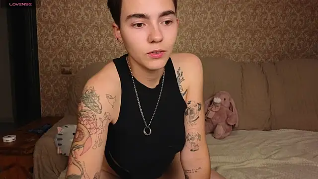 Lilihere_ webcam