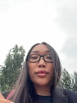 trytomakememoam webcam