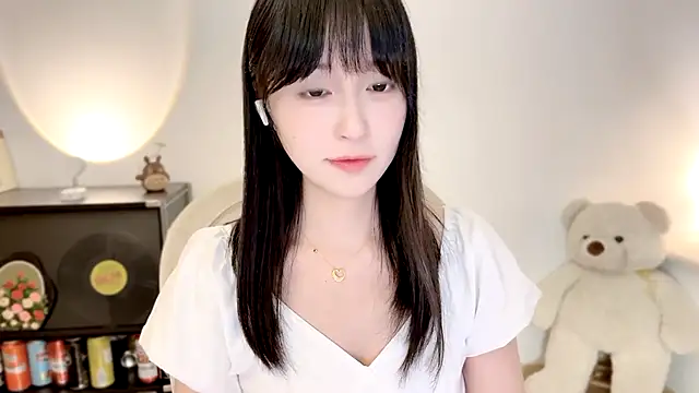 Onechestnut webcam